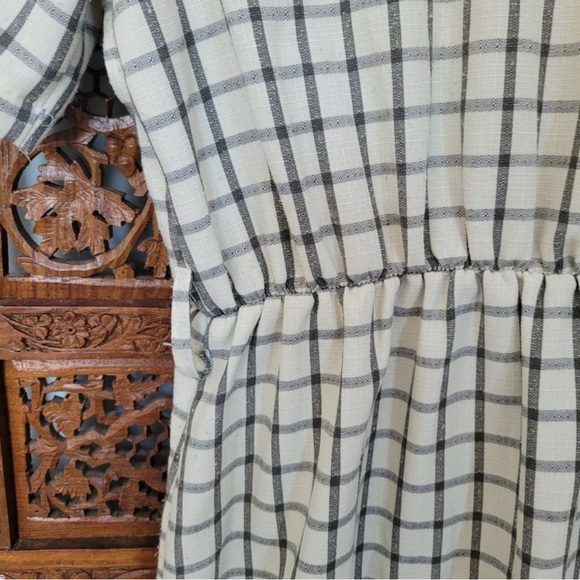 Cotton and Hemp Collared Button Down Fit and Flare Dress - Picture 4 of 6